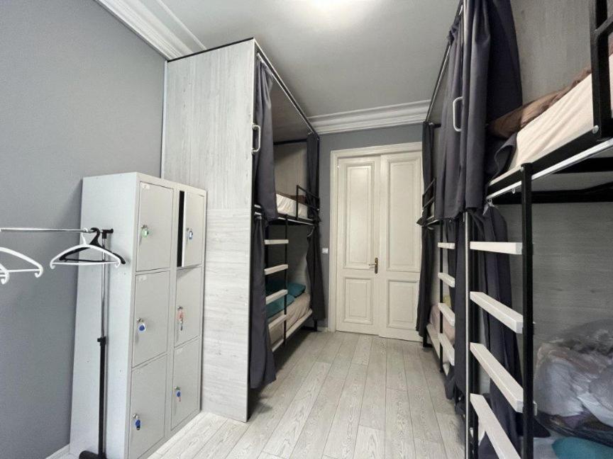 Friends Hostel Kiev Dış mekan fotoğraf