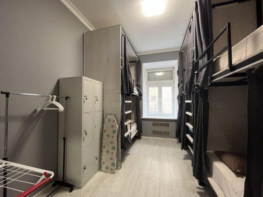 Friends Hostel Kiev Dış mekan fotoğraf