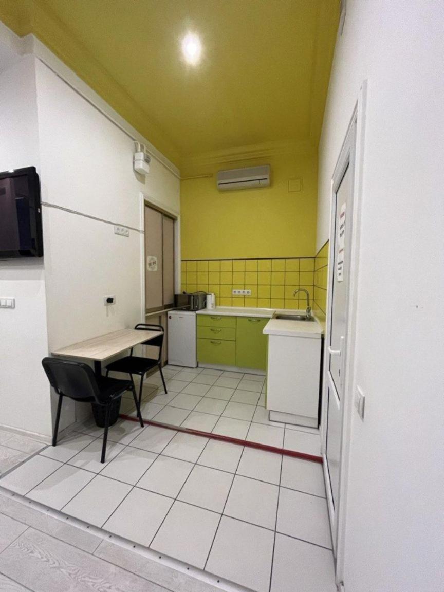 Friends Hostel Kiev Dış mekan fotoğraf